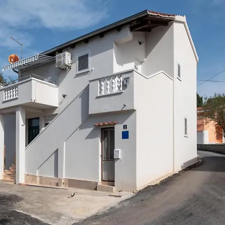By The Sea - Diklo, - 21742 זאדאר