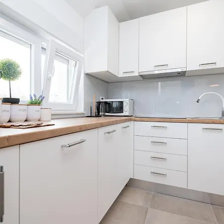 By The Sea - Diklo, - 21742 Apartman